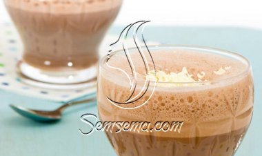 طريقة عمل ميلك شيك الشيكولاتة باللبن