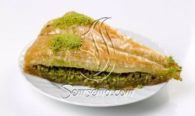 طريقة عمل جلاش بالفستق الحلبي