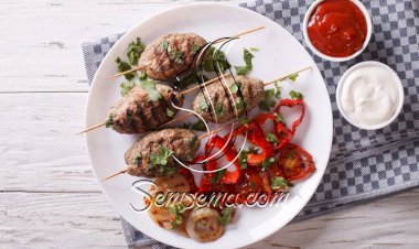 طريقة عمل الكفتة المشوية في الفرن