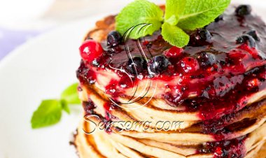 طريقة عمل بان كيك التوت