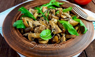 طريقة عمل سلطة المشروم بالجرجير