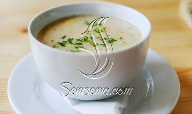 طريقة عمل شوربة البطاطس بالكراث