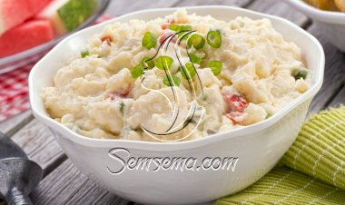 طريقة عمل سلطة البطاطس الحارة