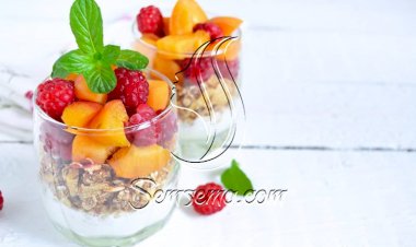 طريقة عمل بارفيه الخوخ بصوص الكراميل