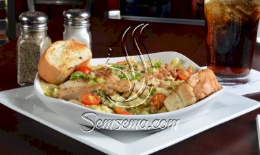 طريقة عمل المكرونة بقطع الدجاج الكريمي