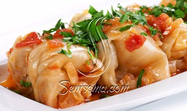 طريقة عمل الكرنب المحشي بصوص الريسيتشيري