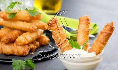 طريقة عمل رولات السوسيس والجبنة المقرمشة