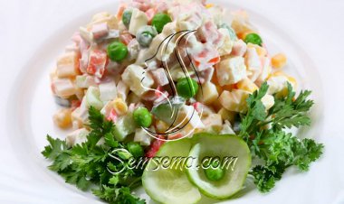 طريقة عمل سلطة البطاطس والذرة والمايونيز