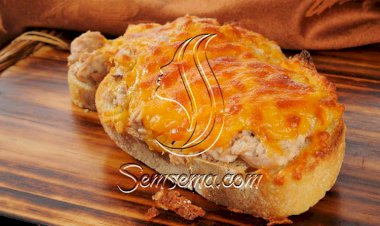 طريقة عمل توست التونة بالجبن الشيدر