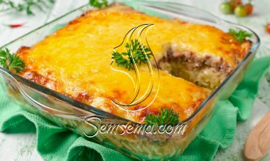 طريق عمل صينية اللحم المفروم بالموزاريلا والمشروم