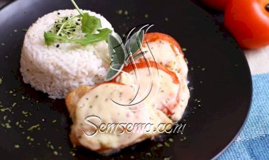 طريقة عمل صدور الدجاج بالمستردة والموزاريلا