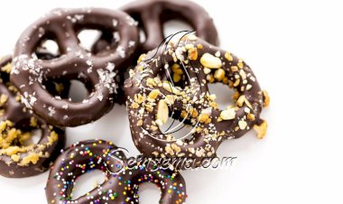 طريقة عمل مقرمشات البريتزل بالشيكولاتة