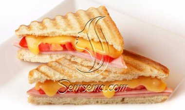 طريقة عمل كلوب ساندويتش رومي مدخن بالجبنة