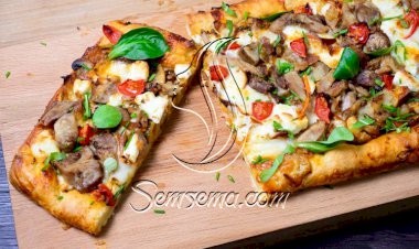 طريقة عمل فطائر بالمشروم واللحمة الباردة