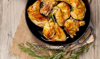 طريقة عمل ​​الدجاج بالثوم والروزماري