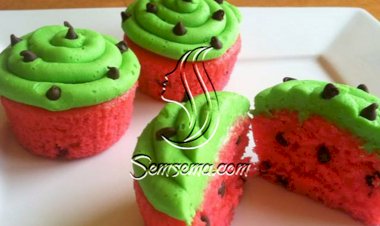 طريقة عمل كب كيك البطيخ للأطفال