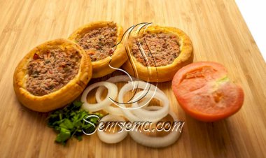 طريقة عمل لحم بعجين السورية