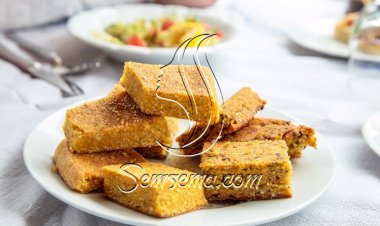 طريقة عمل كيك الذرة بالعسل