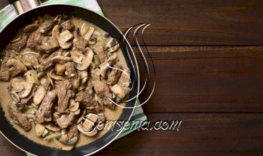 طريقة عمل شرائح اللحم بصوص المشروم