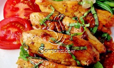 طريقة عمل شرائح الدجاج بالعسل والريحان
