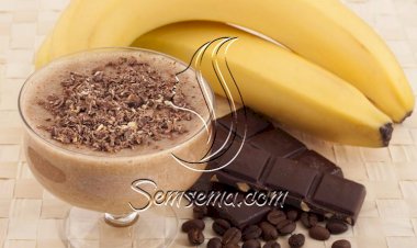 طريقة عمل سموثي الموز بالقهوة