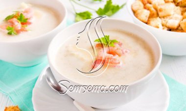 طريقة عمل شوربة بطاطس بالجمبري