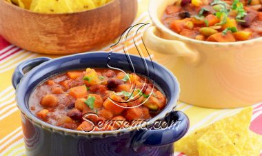 طريقة عمل شوربة البطاطا الحارة بالذرة