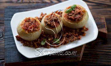 طريقة عمل بصل محشي باللحمة المفرومة