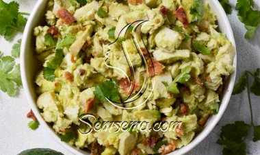 طريقة عمل سلطة الدجاج بالأفوكادو