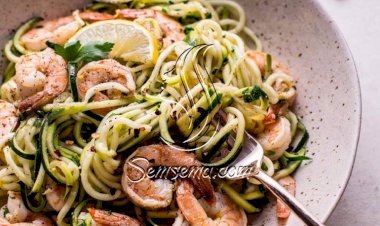 طريقة عمل سلطة الكوسة بالجمبري