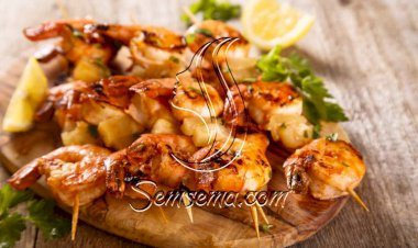 طريقة عمل الجمبري بالريحان والمستردة