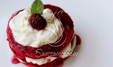 طريقة عمل بان كيك الريد فيلفيت للفلانتين