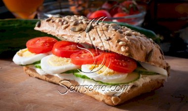 طريقة عمل ساندويتش البيض بالجبن الكريمي