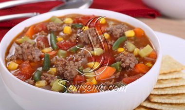 طريقة عمل شوربة مكعبات اللحم والبطاطس