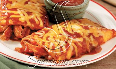 طريقة عمل انشلادا الجبن الشيدر بالدجاج