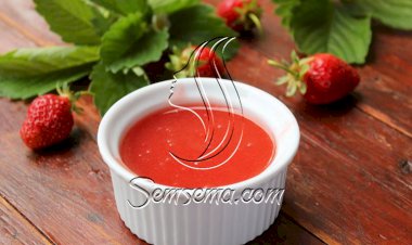 طريقة عمل صوص الفراولة