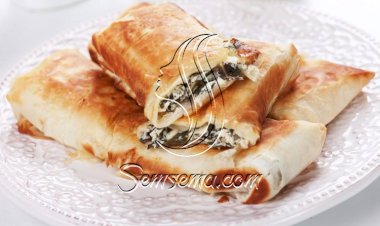 طريقة عمل جلاش بالسبانخ والجبنة