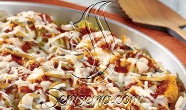 طريقة عمل بيتزا المكرونة بالموزاريللا