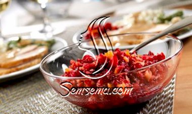 طريقة عمل سلطة التوت والبرتقال بالسكر