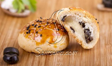 طريقة عمل فطائر بالجبنة والزيتون