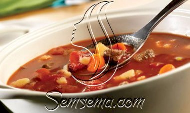 طريقة عمل شوربة الخضار باللحم والزعتر