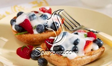 طريقة عمل توست الفواكة بالزبادي