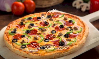 طريقة عمل بيتزا سوبر سوبريم