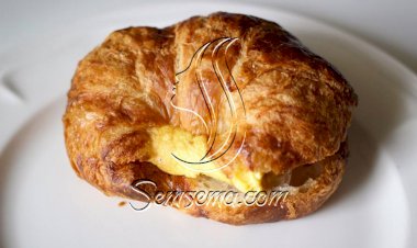 طريقة عمل ساندويتش كرواسون بالأومليت