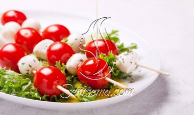 طريقة عمل شيش السلطة بالموزاريللا