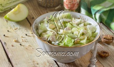 طريقة عمل سلطة الكرنب بالتفاح