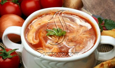 طريقة عمل شوربة الطماطم الكريمي