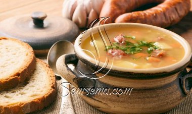 طريقة عمل شوربه العدس بالسجق