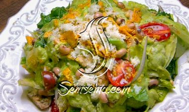 طريقة عمل سلطة الخس بفول الصويا