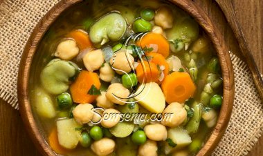 طريقة عمل شوربة الفول الأخضر بالحمص